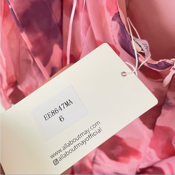 Hello Molly Gardenia Queen Dress / Hello Molly Dress - Picture 6 of 7